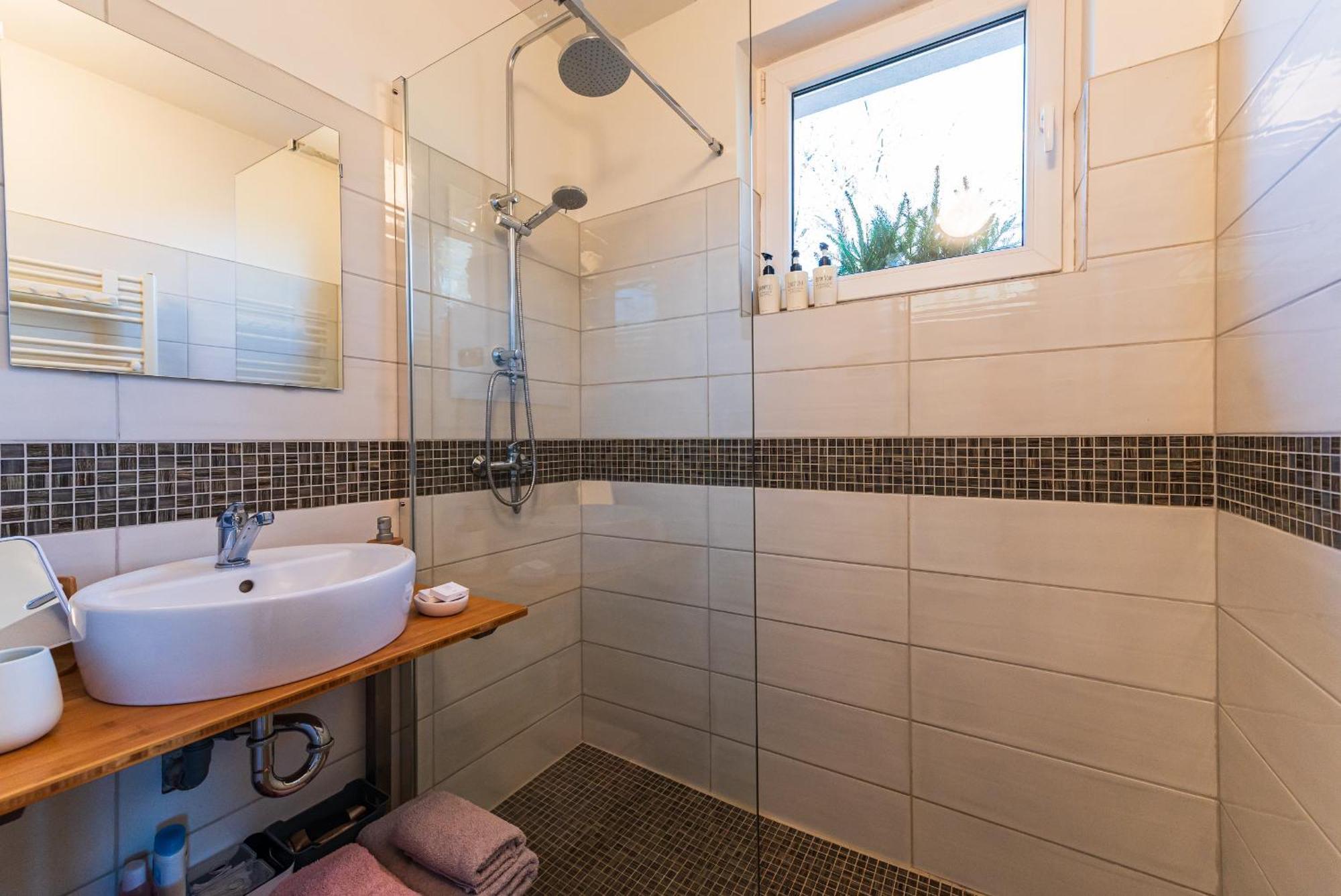 Ubytovani Na Samote - Apartman U Tesaru Komarice المظهر الخارجي الصورة